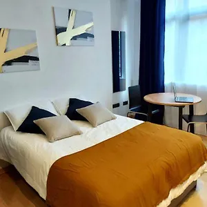 https://holidays2malaga.es-andalucia.com