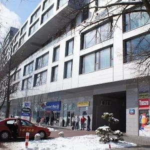 Triston Park Apartment Warschau